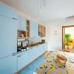 Delle Residenze Di *